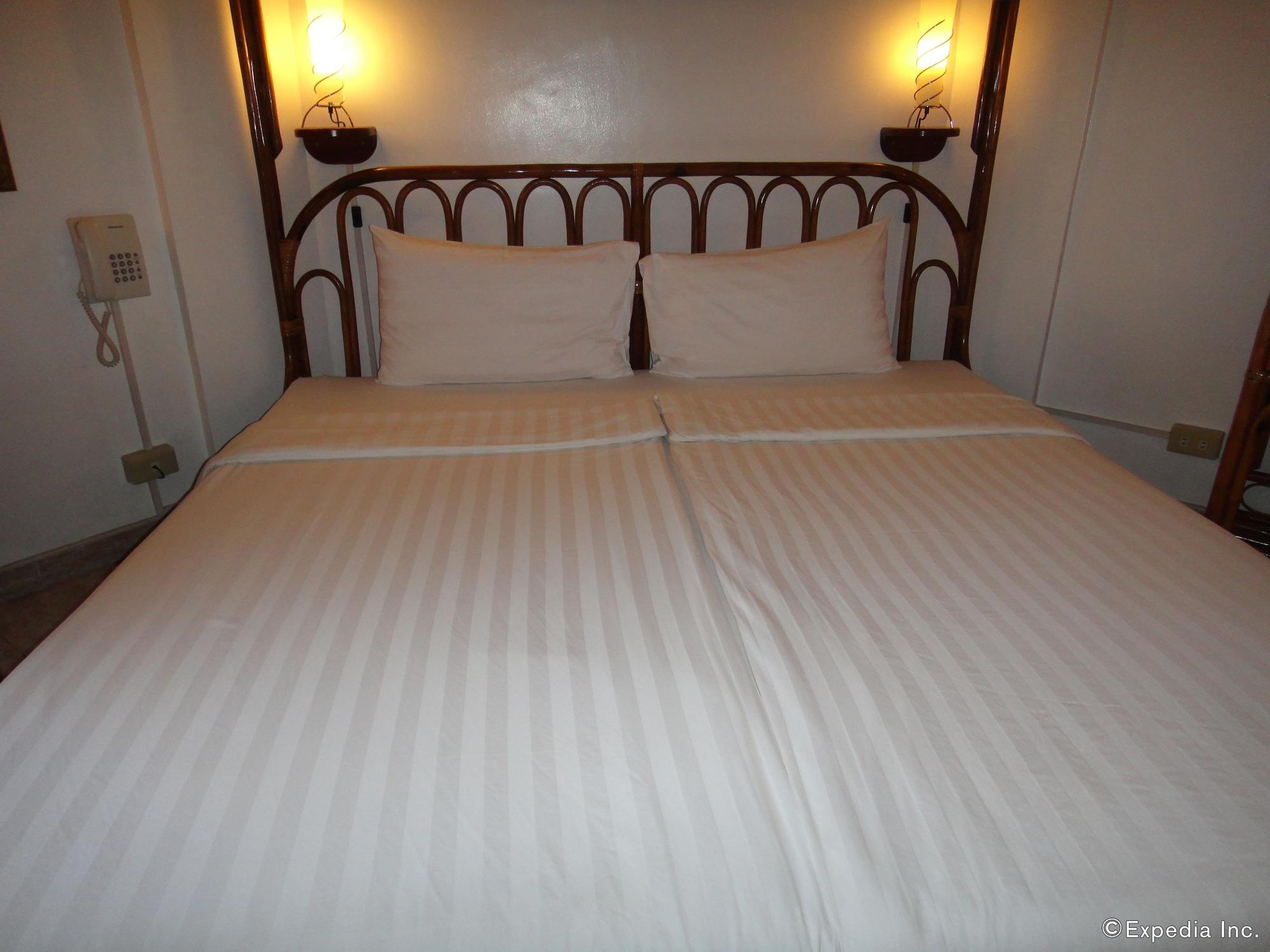 Dolce Vita Hotel Puerto Princesa Екстериор снимка