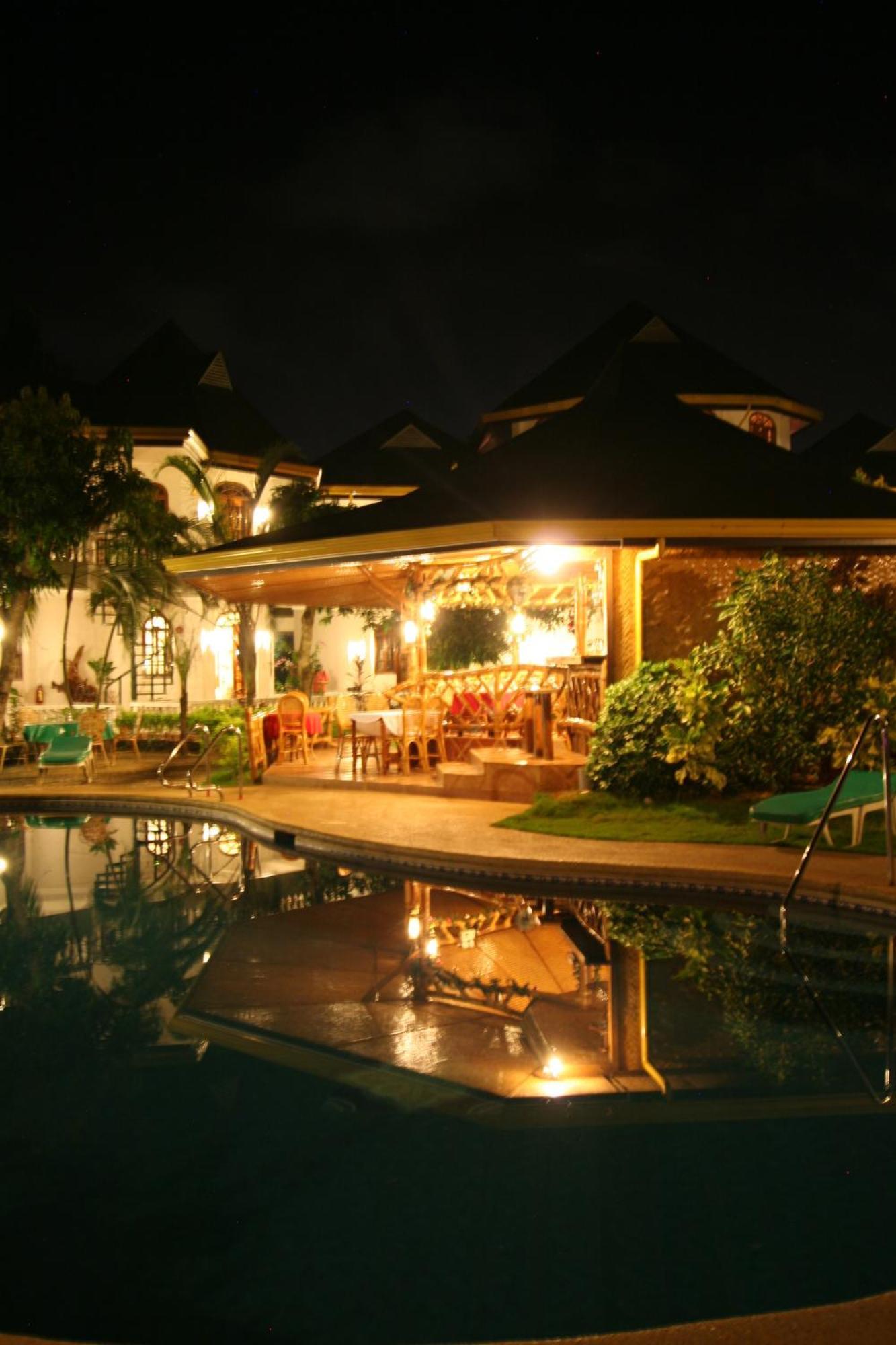 Dolce Vita Hotel Puerto Princesa Екстериор снимка