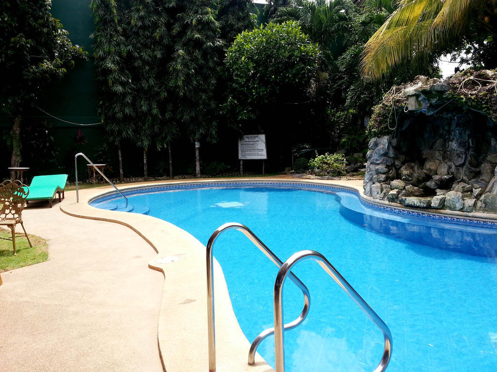 Dolce Vita Hotel Puerto Princesa Екстериор снимка
